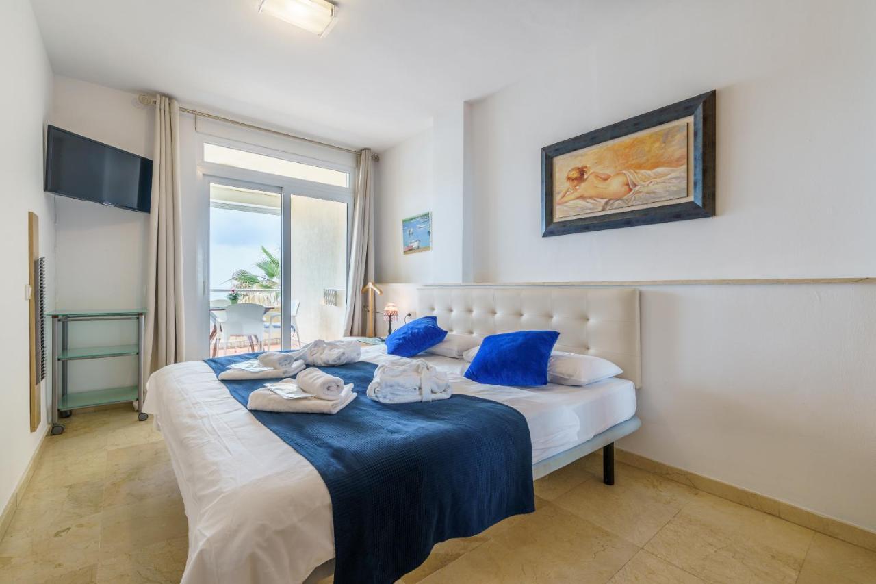 Fantastic Views , On The Beach Best Location In Τορρεμολίνος Εξωτερικό φωτογραφία